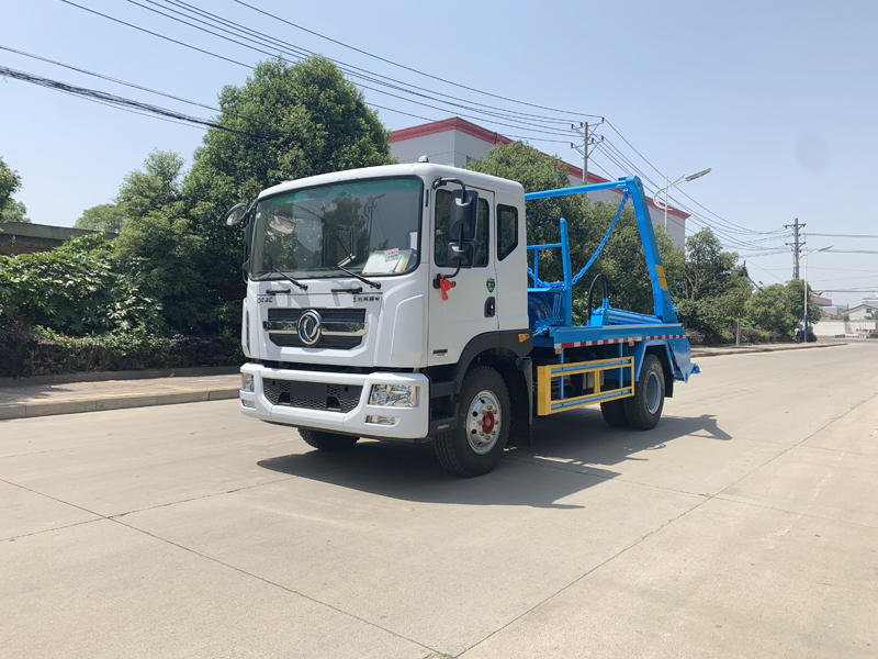 中潔牌XZL5180ZBS6型擺臂式垃圾車(chē)