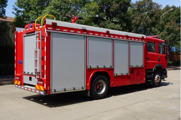 7噸東風D9水罐消防車