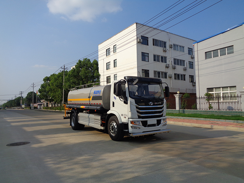 XZL5180GQXBEV型純電動(dòng)清洗車
